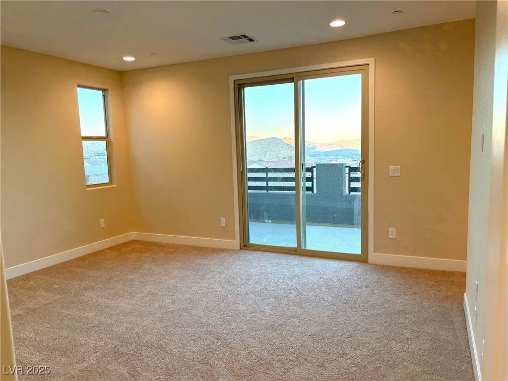 2208 Fish Hawk, Las Vegas, NV 89138