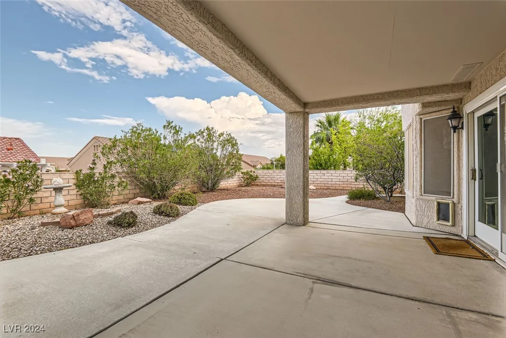 2444 Desert Glen, Las Vegas, NV 89134