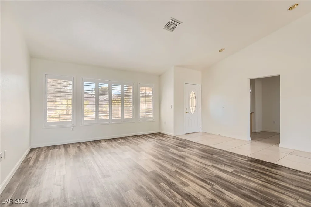 2444 Desert Glen, Las Vegas, NV 89134