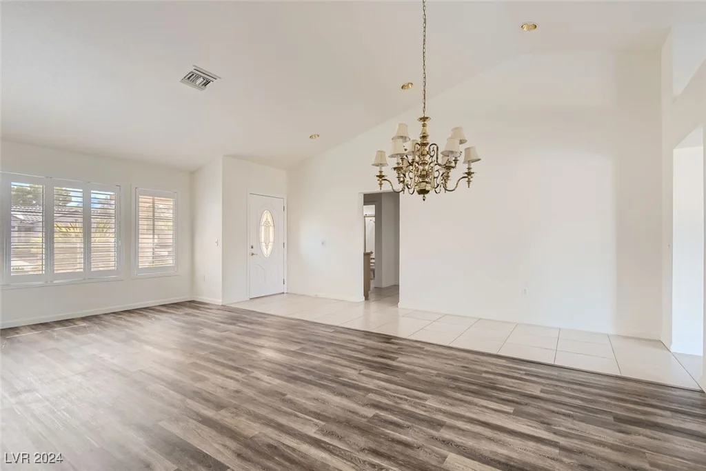 2444 Desert Glen, Las Vegas, NV 89134