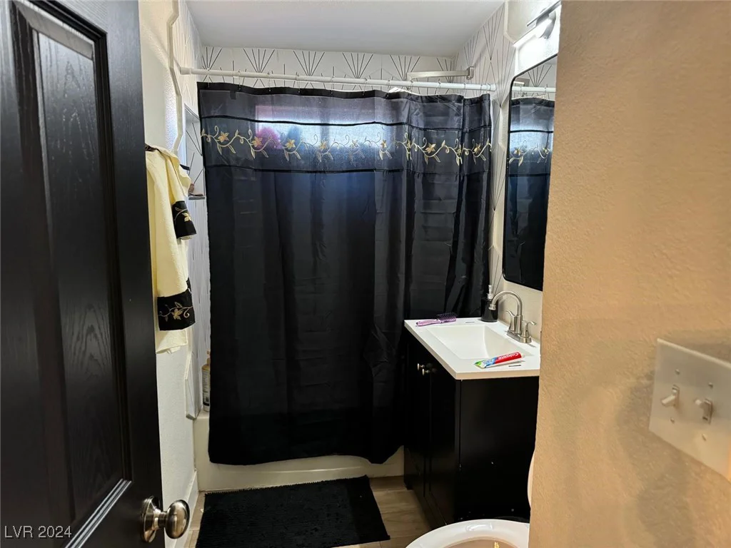 3216 Stanley, North Las Vegas, NV 89030