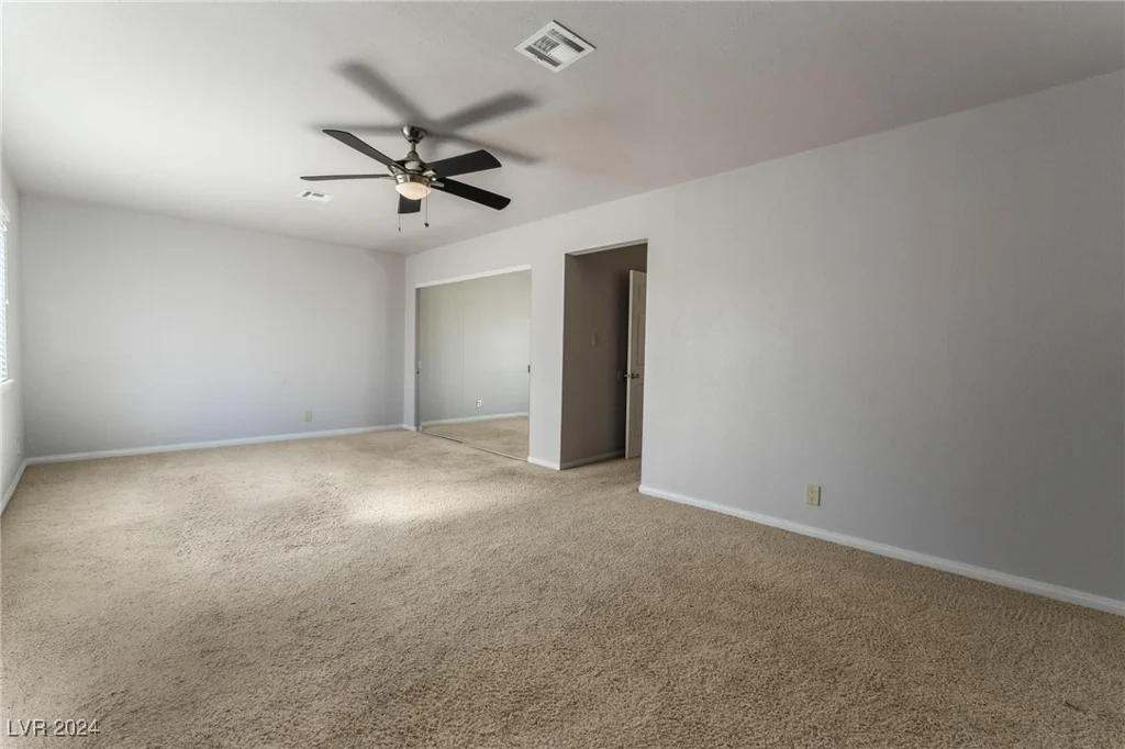 4010 Twain, Las Vegas, NV 89121