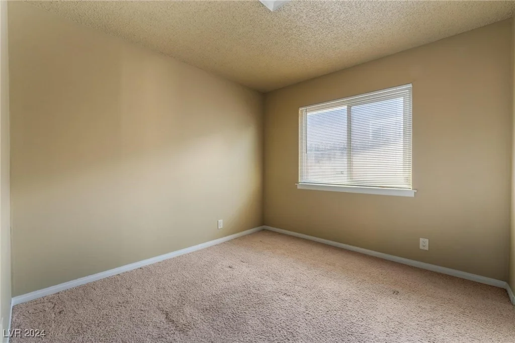 4010 Twain, Las Vegas, NV 89121