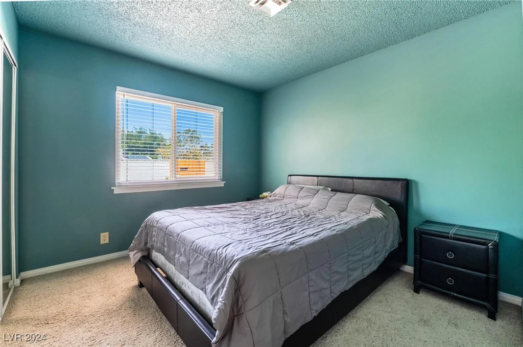 4010 Twain, Las Vegas, NV 89121