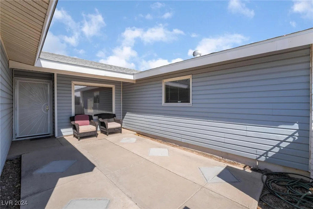 4010 Twain, Las Vegas, NV 89121