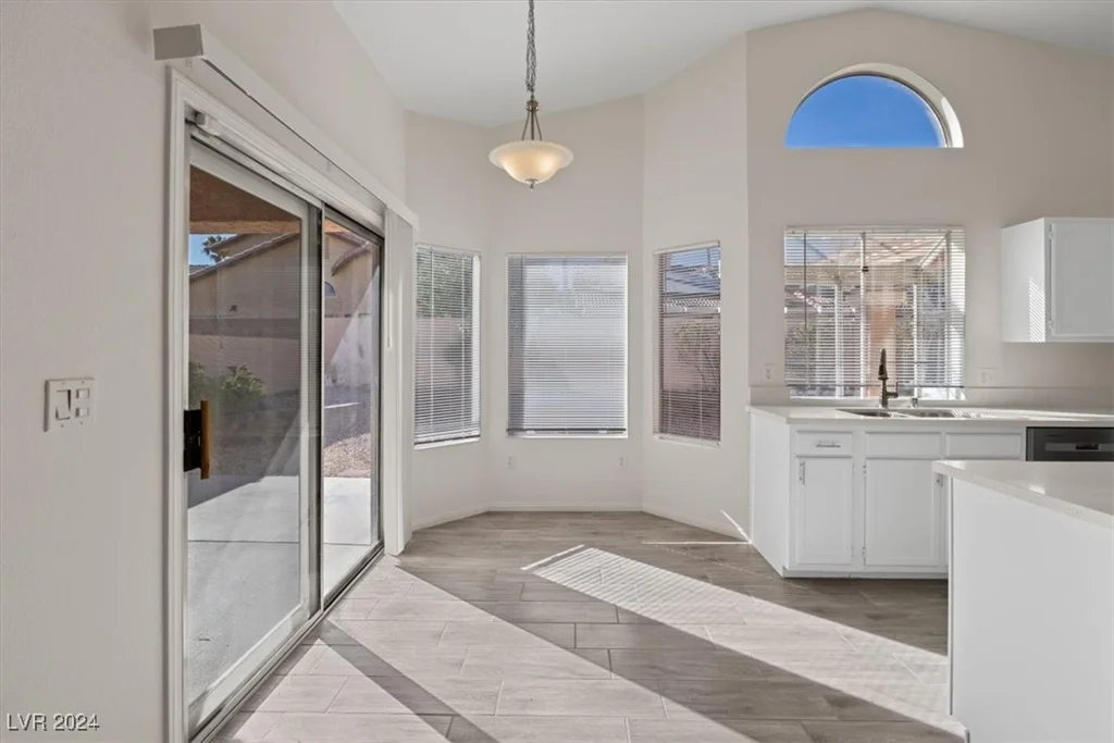 2633 Shakespeare, Las Vegas, NV 89108