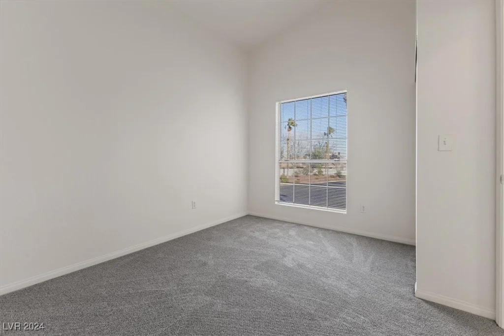 2633 Shakespeare, Las Vegas, NV 89108