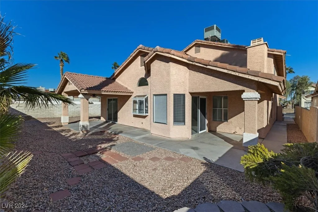 2633 Shakespeare, Las Vegas, NV 89108