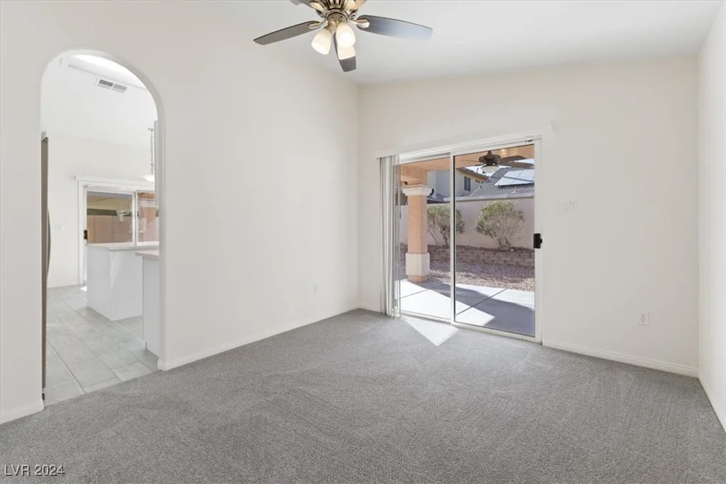 2633 Shakespeare, Las Vegas, NV 89108