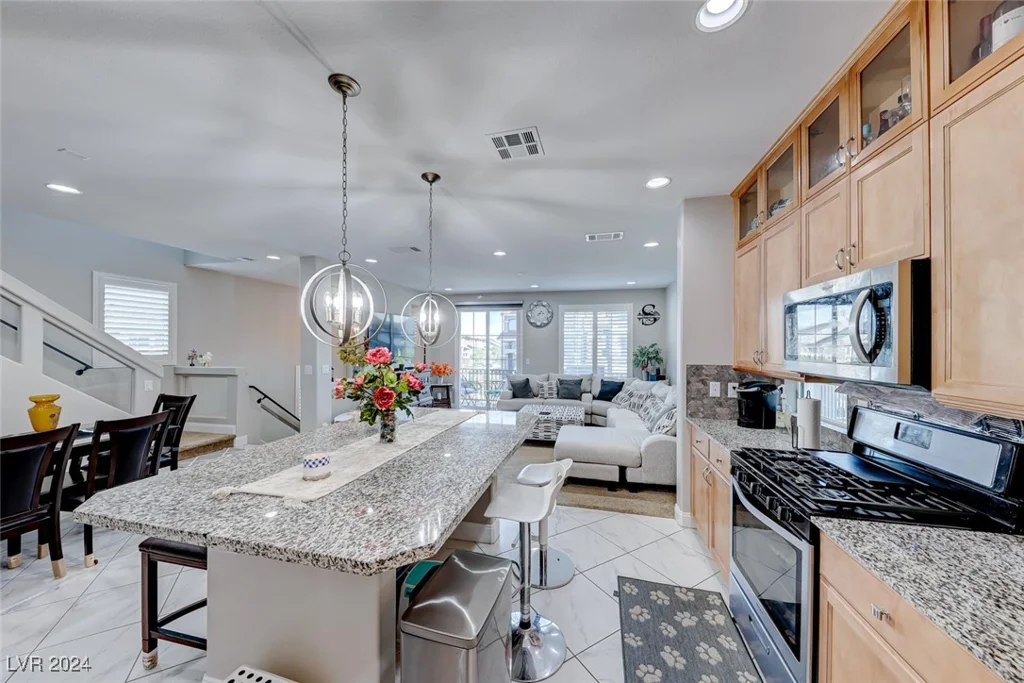 7009 Steele Canyon, Las Vegas, NV 89118