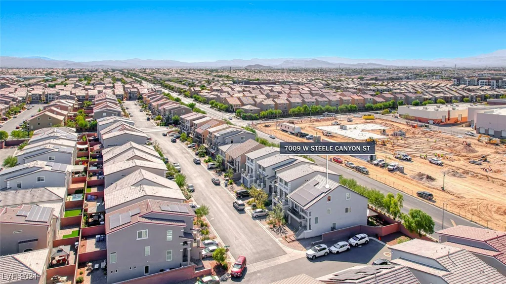 7009 Steele Canyon, Las Vegas, NV 89118