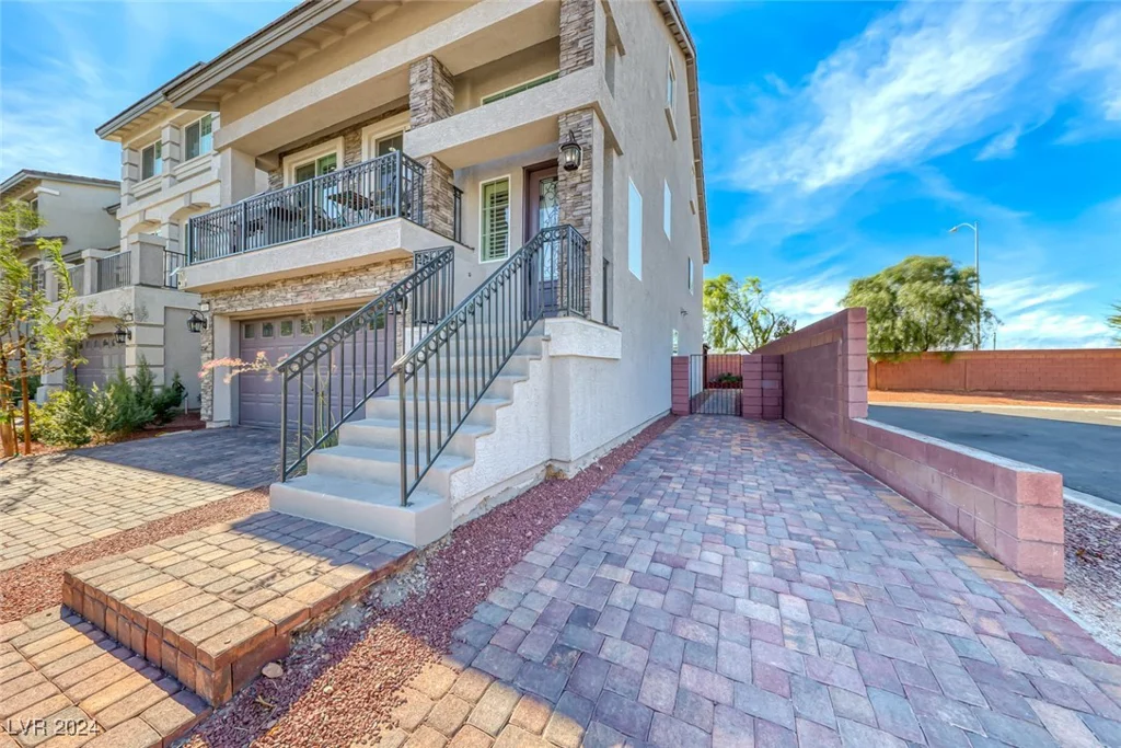 7009 Steele Canyon, Las Vegas, NV 89118