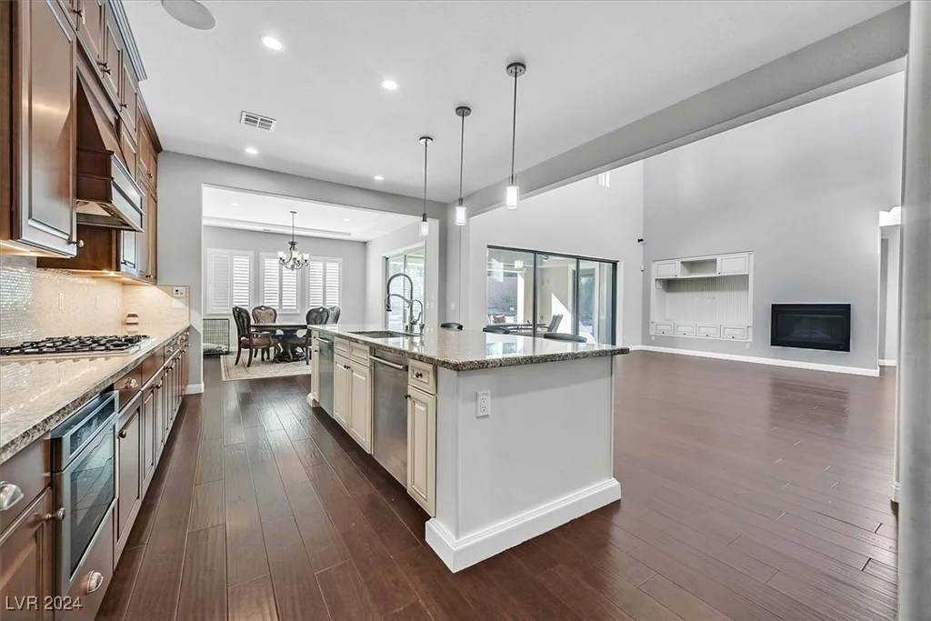 4093 San Franchesca, Las Vegas, NV 89141