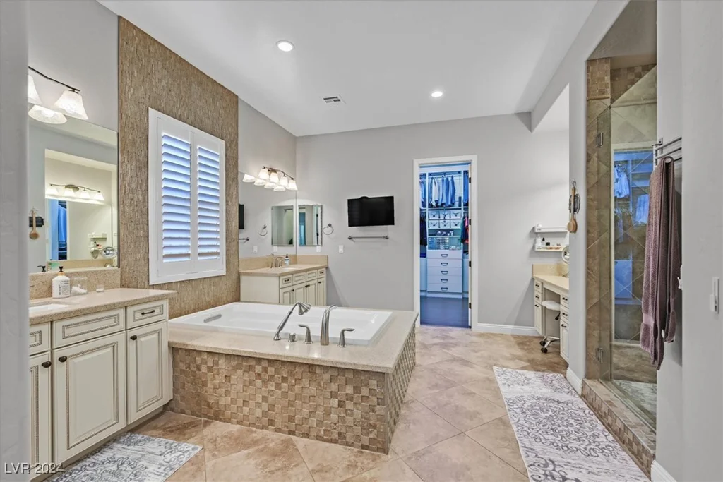 4093 San Franchesca, Las Vegas, NV 89141