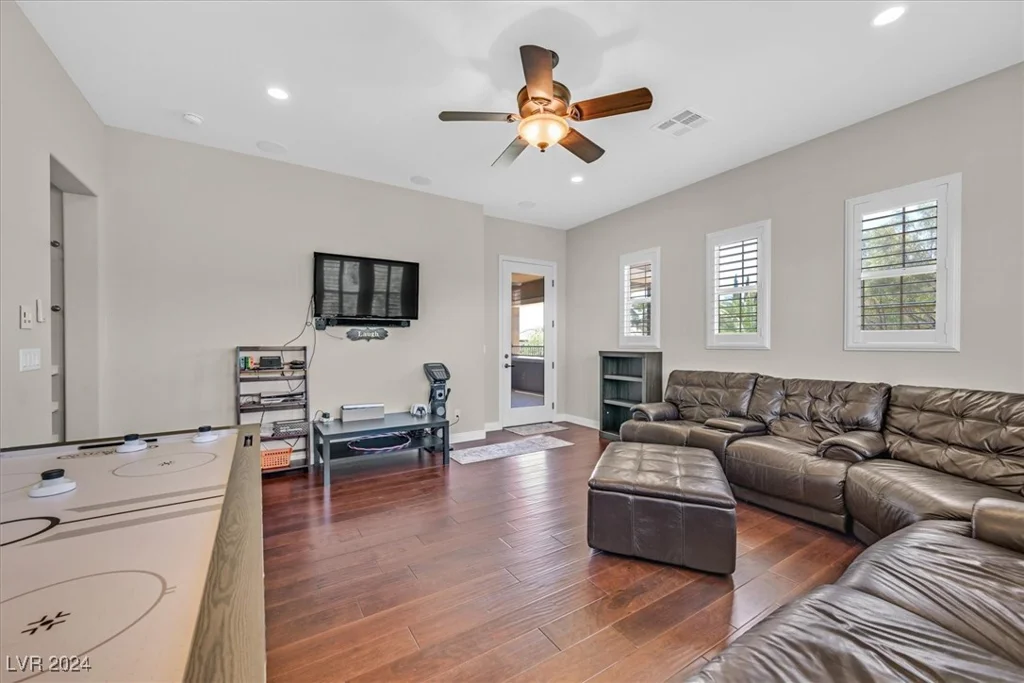 4093 San Franchesca, Las Vegas, NV 89141