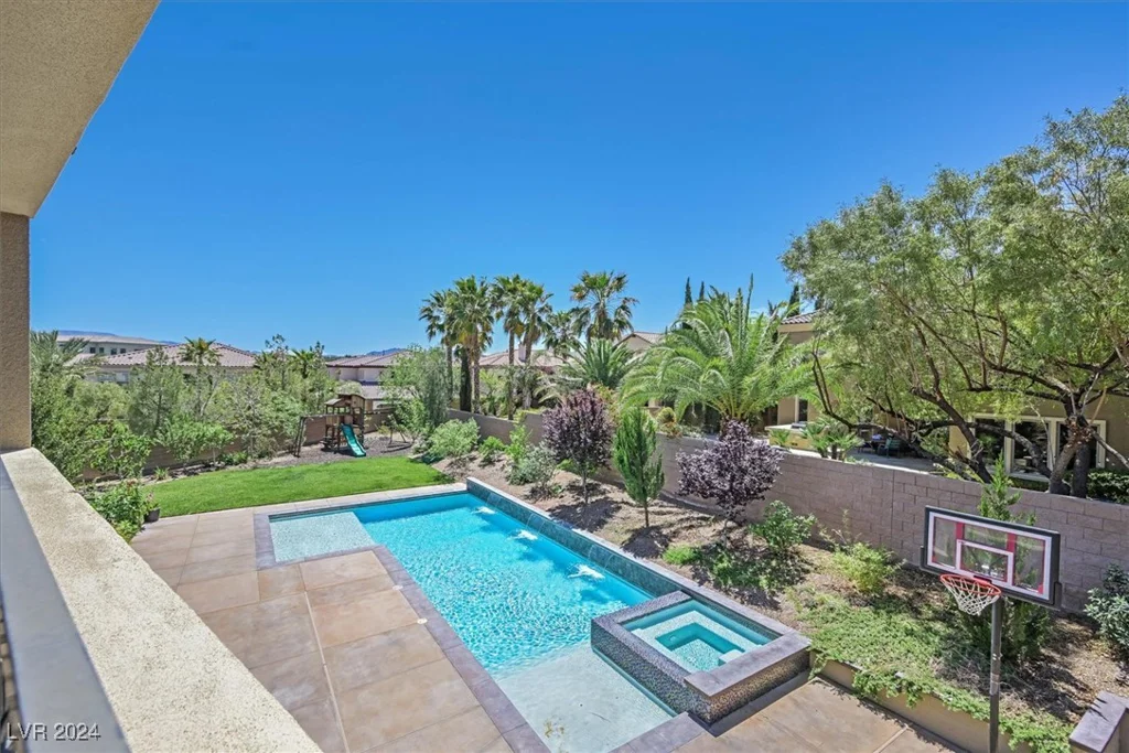 4093 San Franchesca, Las Vegas, NV 89141