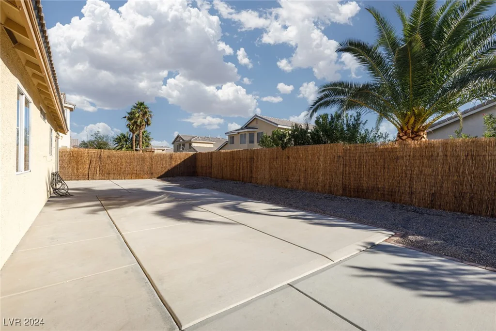3630 Newton Falls, North Las Vegas, NV 89032