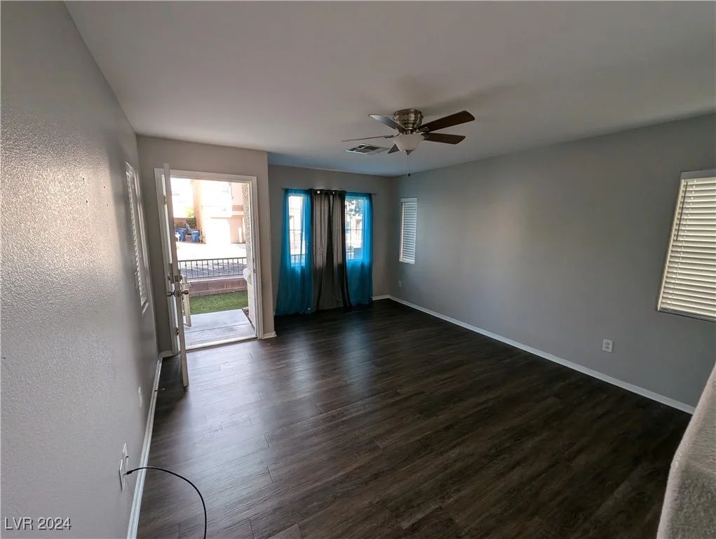10413 Coyote Cub, Las Vegas, NV 89129