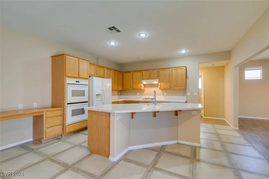 26 Drawback, Henderson, NV 89012
