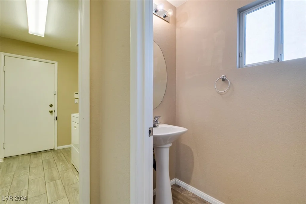 26 Drawback, Henderson, NV 89012