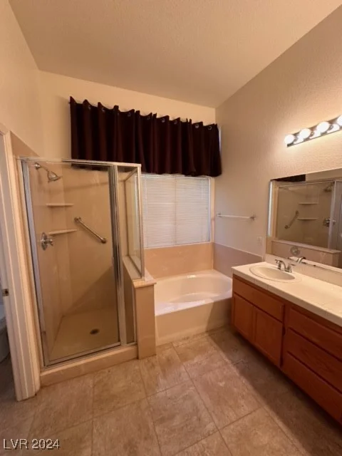 5025 Vista Loma, North Las Vegas, NV 89031