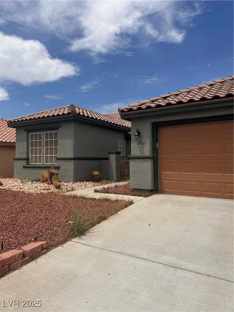 5025 Vista Loma, North Las Vegas, NV 89031