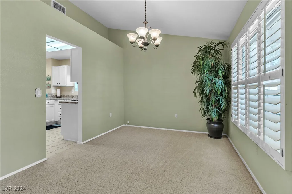 8612 Desert Holly, Las Vegas, NV 89134