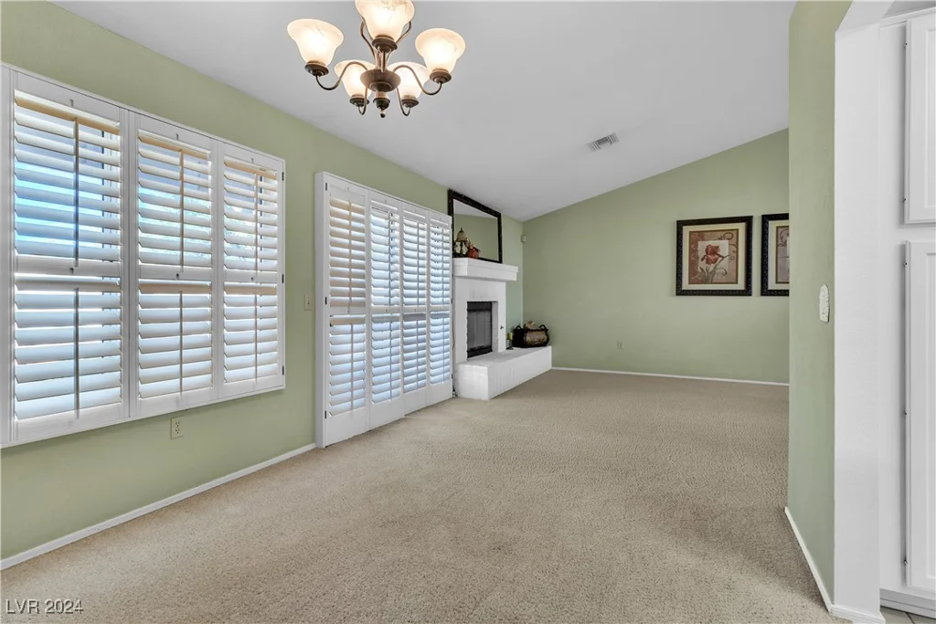 8612 Desert Holly, Las Vegas, NV 89134