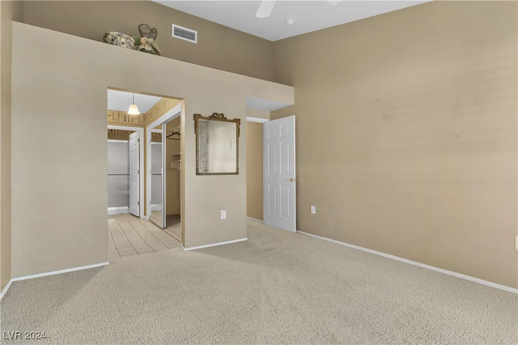 8612 Desert Holly, Las Vegas, NV 89134