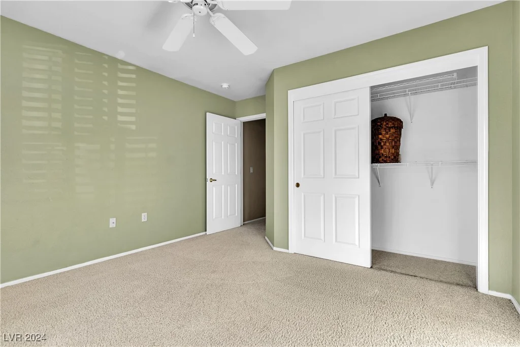 8612 Desert Holly, Las Vegas, NV 89134
