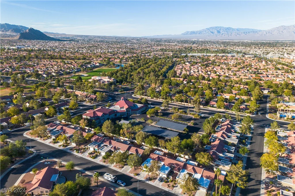 8612 Desert Holly, Las Vegas, NV 89134