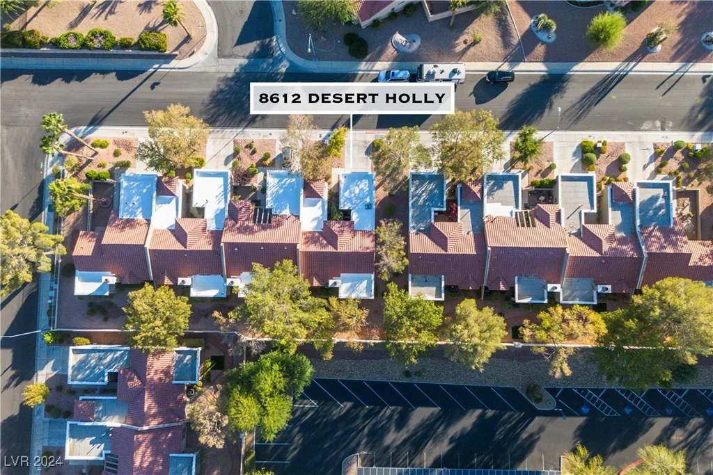 8612 Desert Holly, Las Vegas, NV 89134