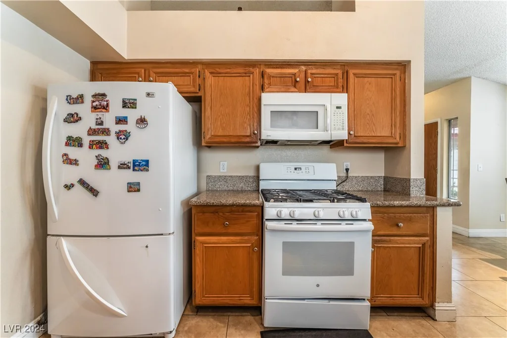 2837 Sterling Silver, Las Vegas, NV 89108