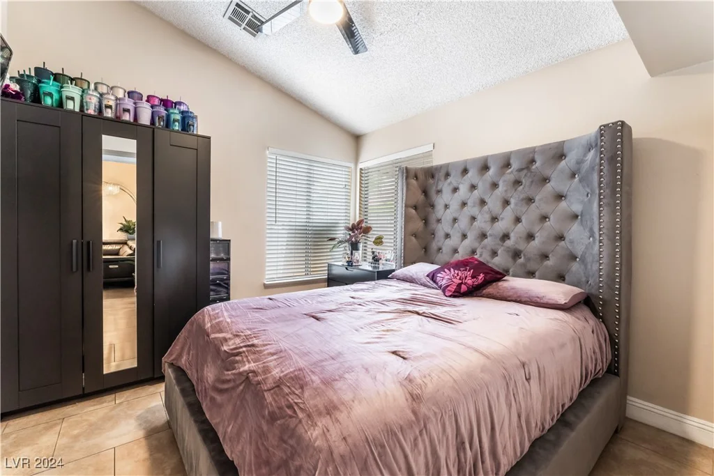 2837 Sterling Silver, Las Vegas, NV 89108