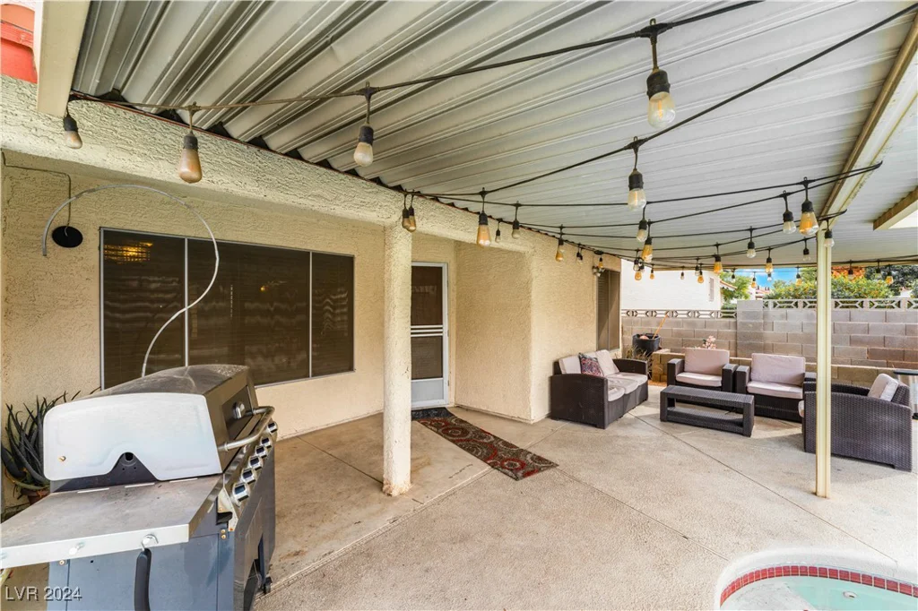 2837 Sterling Silver, Las Vegas, NV 89108