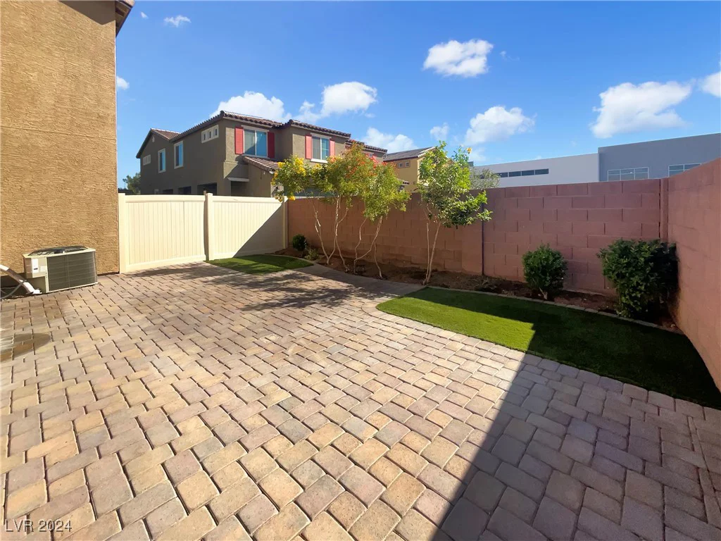 4229 Juanita May, North Las Vegas, NV 89032