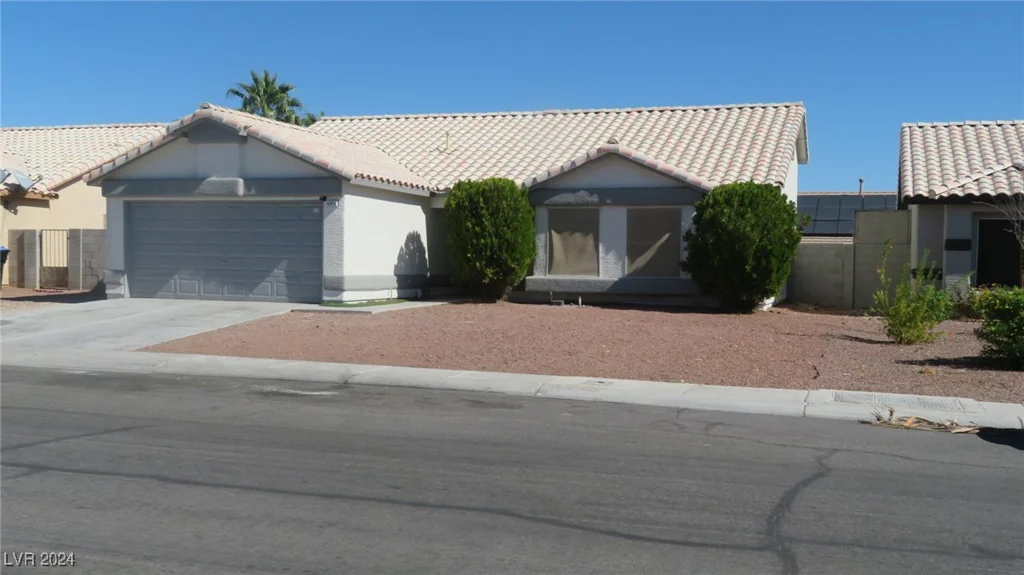 4916 Lone Vista, North Las Vegas, NV 89031