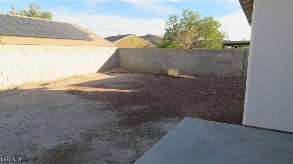 4916 Lone Vista, North Las Vegas, NV 89031