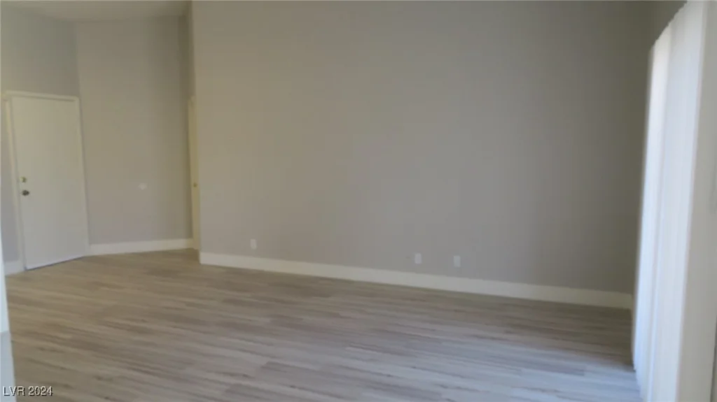 4916 Lone Vista, North Las Vegas, NV 89031