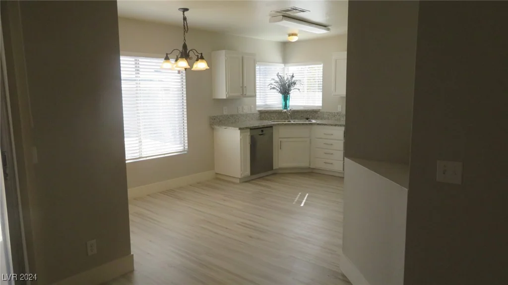 4916 Lone Vista, North Las Vegas, NV 89031