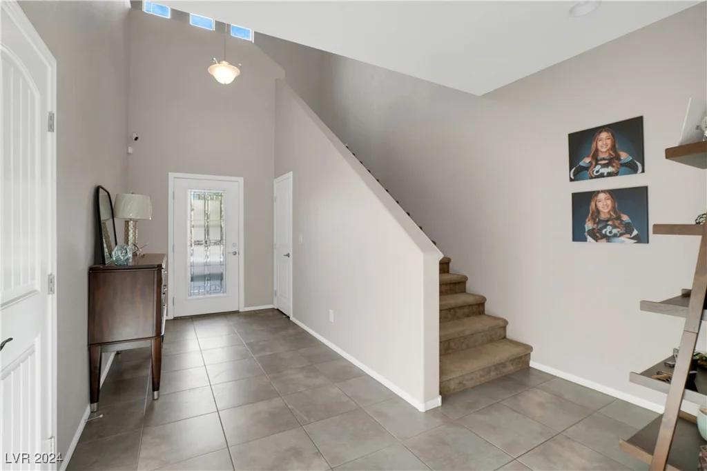 9329 Forest Meadows, Las Vegas, NV 89149