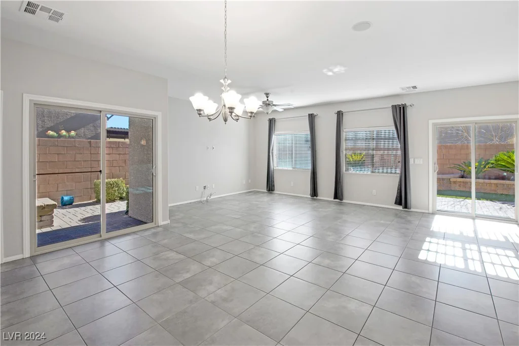 9329 Forest Meadows, Las Vegas, NV 89149