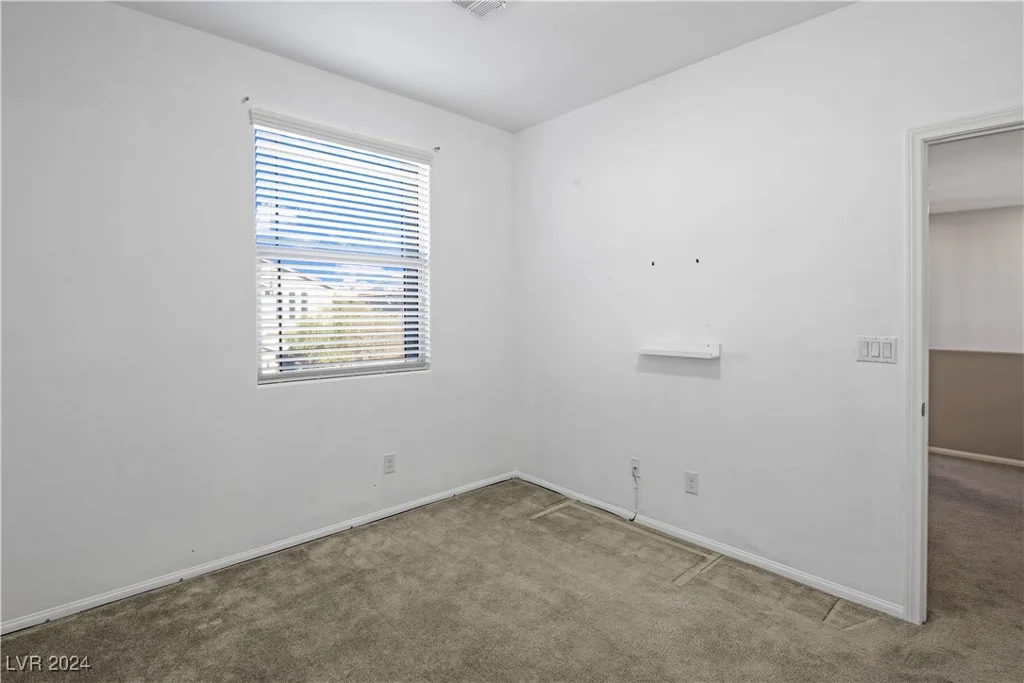 9329 Forest Meadows, Las Vegas, NV 89149