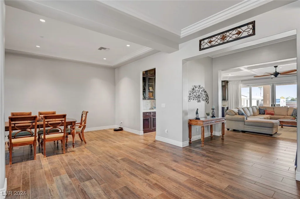 4900 Miller, Las Vegas, NV 89149