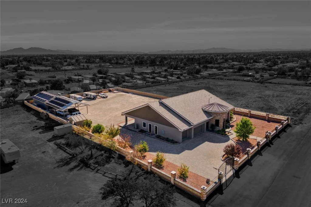 4900 Miller, Las Vegas, NV 89149