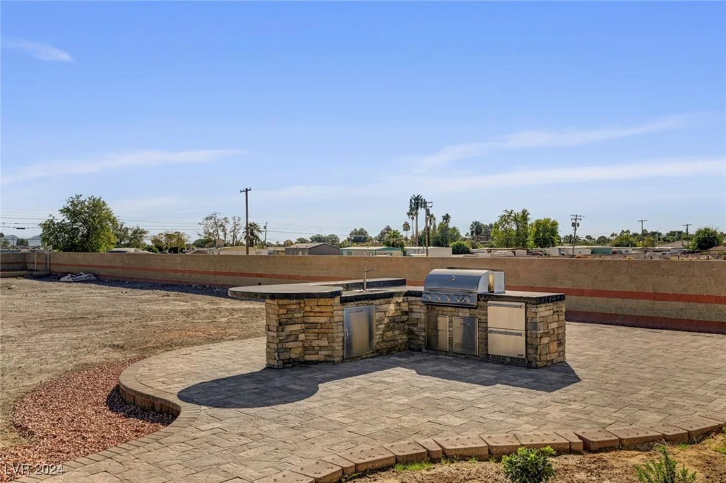 4900 Miller, Las Vegas, NV 89149