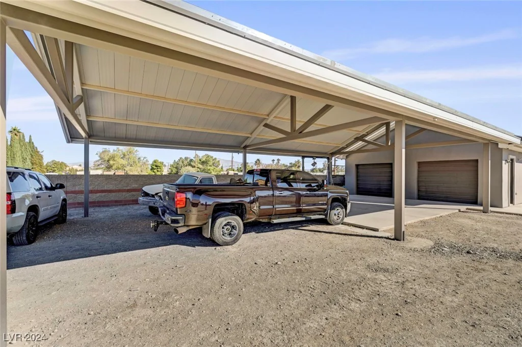 4900 Miller, Las Vegas, NV 89149