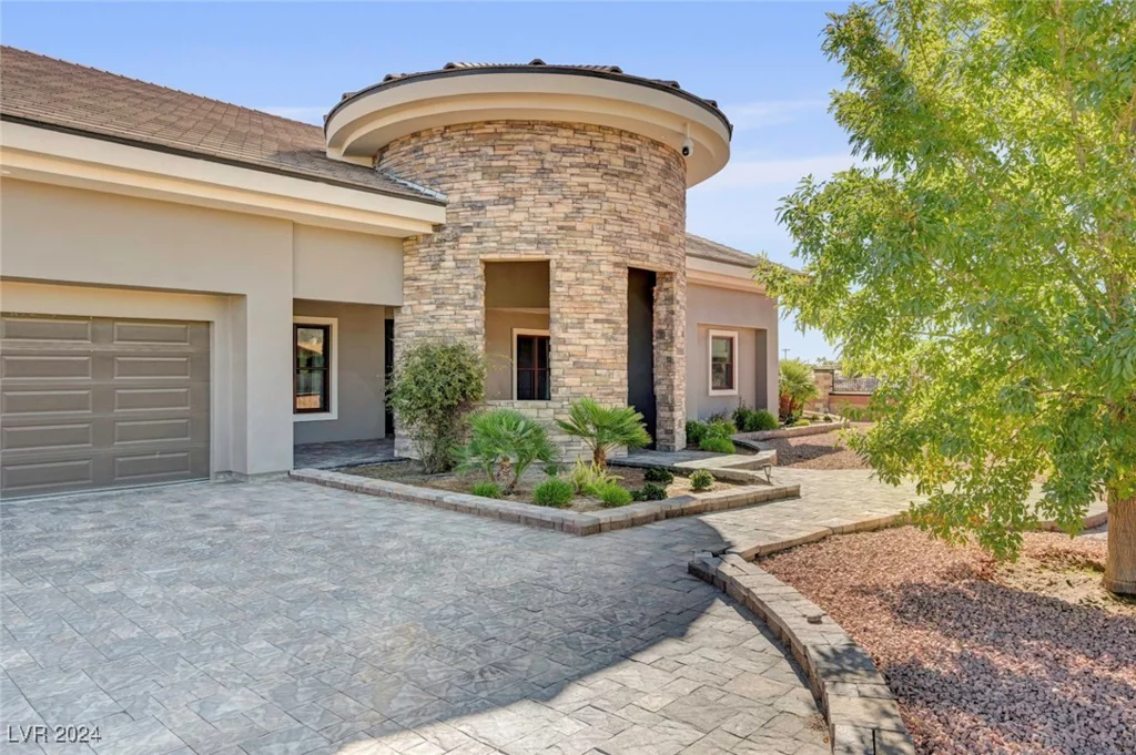 4900 Miller, Las Vegas, NV 89149