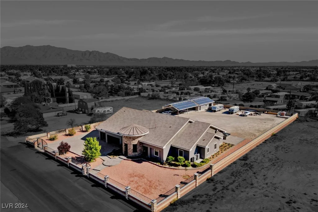 4900 Miller, Las Vegas, NV 89149