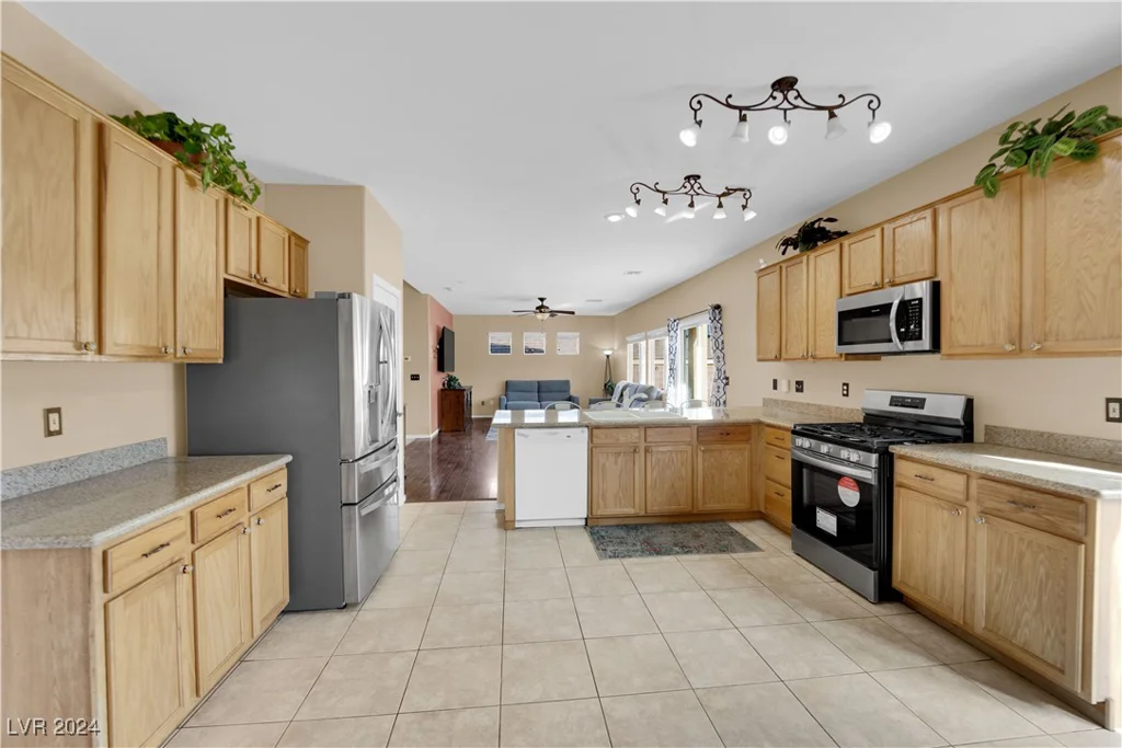 76 La Fiesta, Henderson, NV 89012